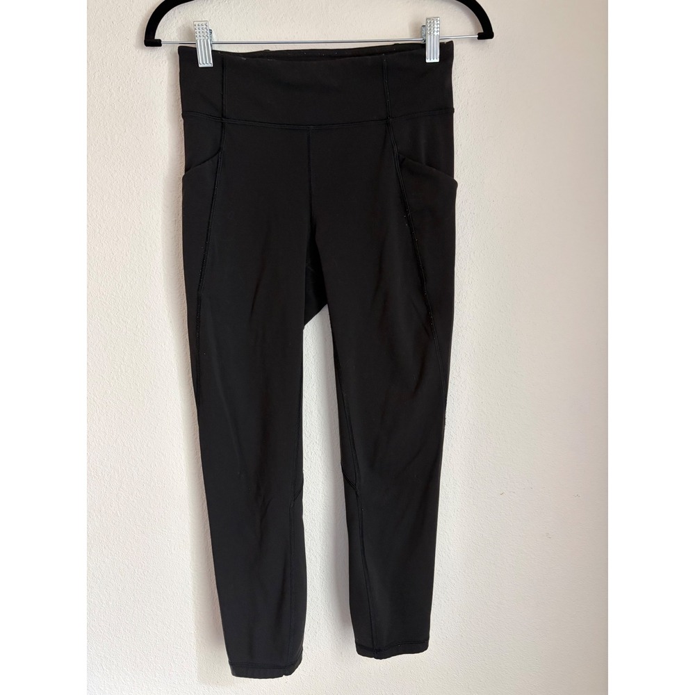 Lululemon Speed Up Black High Rise Leggings with Pockets‎ Size 6